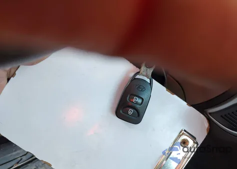 2013 Hyundai Tucson Gls z USA, uszkodzony, nr VIN KM8JUCAC1DU583062